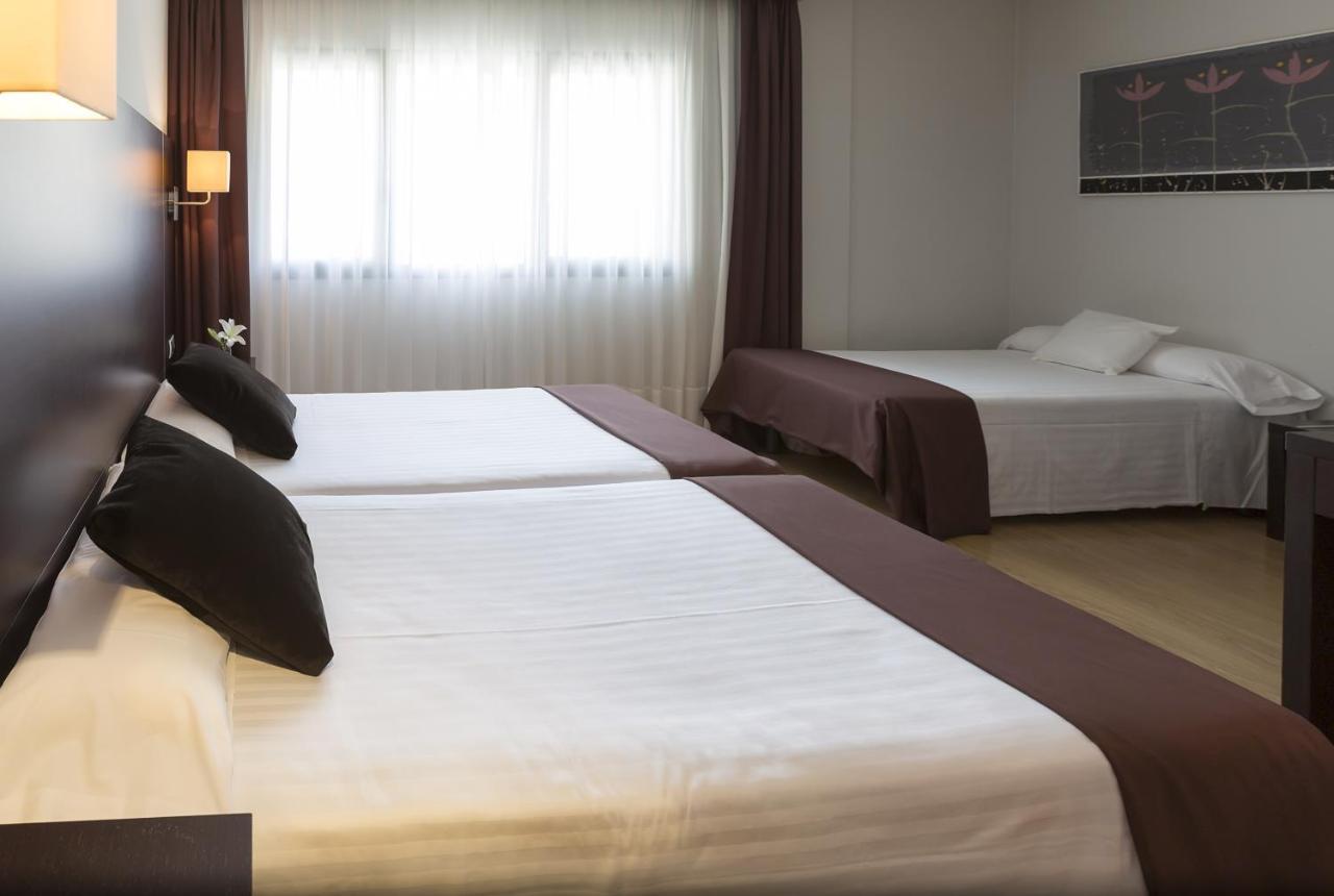 Hotel Plazaola Irurtzun Eksteriør bilde