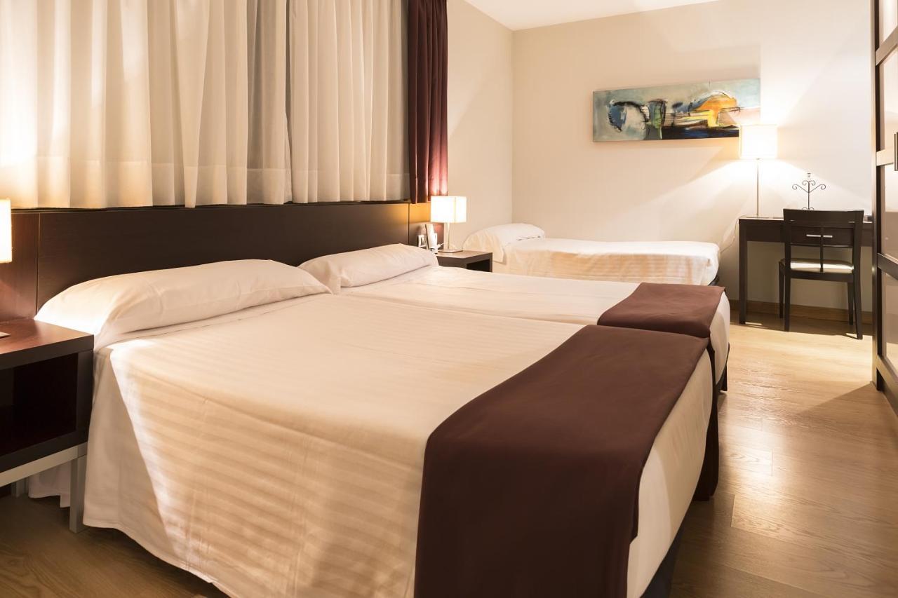 Hotel Plazaola Irurtzun Eksteriør bilde